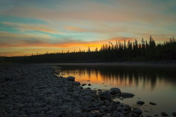 Закаты здесь тихие и красивые