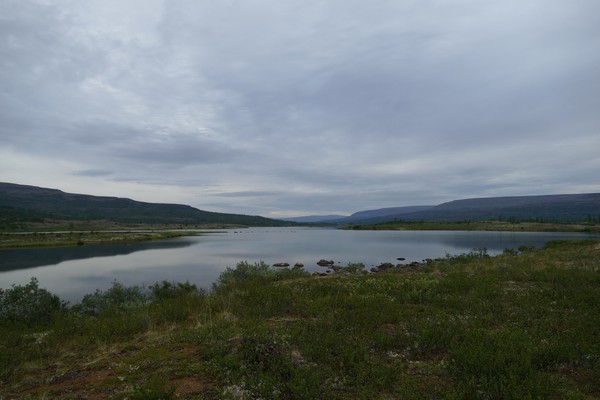 Дошли до озера!