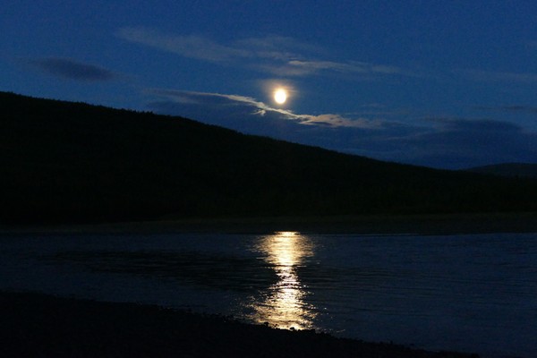 Полнолуние! Уууууууууу!